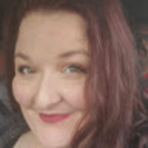 Meet your Posher, Whitney